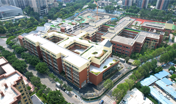 中国网——深入推进“六个一批”项目建设，成都新都三所学校即将开学迎新